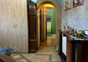 Hall / corridoio - Casa semi indipendente Via Scesa dei tigli
 
1, Montaquila - foto 73