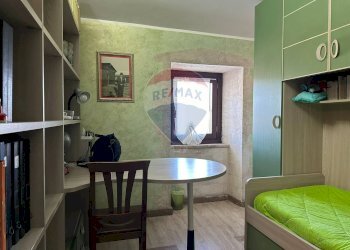 Camera / camera da letto - Casa semi indipendente Via Scesa dei tigli
 
1, Montaquila - foto 79
