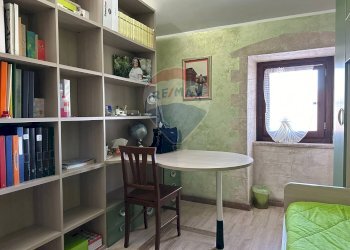 Camera / camera da letto - Casa semi indipendente Via Scesa dei tigli
 
1, Montaquila - foto 80