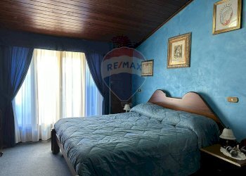 Camera / camera da letto - Casa semi indipendente Via Scesa dei tigli
 
1, Montaquila - foto 98