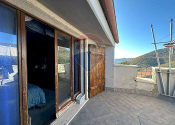 Terrazza - Casa semi indipendente Via Scesa dei tigli
 
1, Montaquila - foto 106