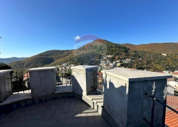 Terrazza - Casa semi indipendente Via Scesa dei tigli
 
1, Montaquila - foto 111
