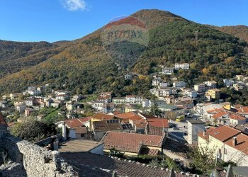 Vista delle montagne - Casa semi indipendente Via Scesa dei tigli
 
1, Montaquila - foto 114