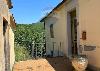 Terrazza - Casa semi indipendente Via Padulo
 
snc, Scapoli - foto 4