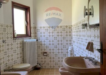 Bagno - Casa semi indipendente Via Padulo
 
snc, Scapoli - foto 12