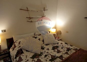 Camera / camera da letto - Appartamento Via Caracena
26, Villetta Barrea - foto 18