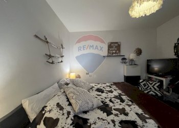 Camera / camera da letto - Appartamento Via Caracena
26, Villetta Barrea - foto 19