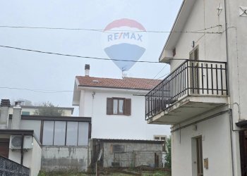 Casa all\'aperto - Appartamento Via Giuseppe Verdi, Lettopalena - foto 1