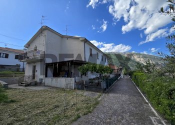 Casa all\'aperto - Apartment Via Giuseppe Verdi
 
snc, Lettopalena - photo 1