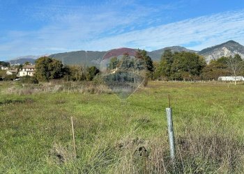 Vista delle montagne - Terreno edificabile Via Edoardo De Filippo
 
7, Rocchetta a Volturno - foto 6