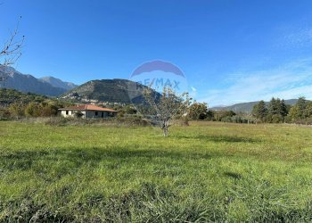 Vista delle montagne - Terreno edificabile Via Edoardo De Filippo
 
7, Rocchetta a Volturno - foto 10
