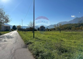 Vista delle montagne - Terreno edificabile Via Edoardo De Filippo
 
7, Rocchetta a Volturno - foto 12