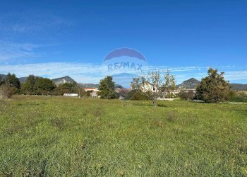 Giardino - Terreno edificabile Via Edoardo De Filippo
 
7, Rocchetta a Volturno - foto 14