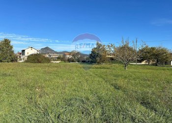 Giardino - Terreno edificabile Via Edoardo De Filippo
 
7, Rocchetta a Volturno - foto 17