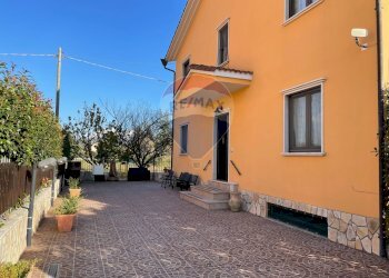 Casa all\'aperto - Terraced Villa Via Neri
 
6, Rocchetta a Volturno - photo 6