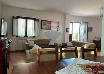 Sala da pranzo - Terraced Villa Via Neri
 
6, Rocchetta a Volturno - photo 25