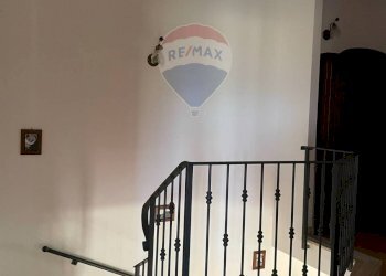 Scale - Terraced Villa Via Neri
 
6, Rocchetta a Volturno - photo 47