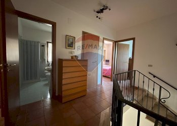 Hall / corridoio - Terraced Villa Via Neri
 
6, Rocchetta a Volturno - photo 52