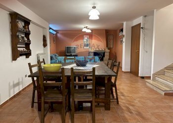 Sala da pranzo - Terraced Villa Via Neri
 
6, Rocchetta a Volturno - photo 68