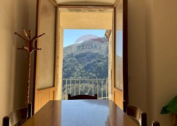 Sala da pranzo - Casa semi indipendente Via Piazza Michele De Iorio, Colli a Volturno - foto 38