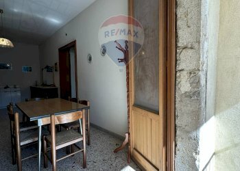 Sala da pranzo - Casa semi indipendente Via Piazza Michele De Iorio, Colli a Volturno - foto 41