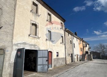 Edificio all\'aperto - Rustic Via Pitassi
 
snc, Ateleta - photo 1