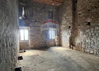 Stanza vuota - Rustic Via Pitassi
 
snc, Ateleta - photo 2