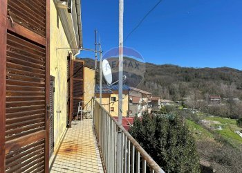 Balcone - Casa semi indipendente Via Isernia
 
snc, Colli a Volturno - foto 65