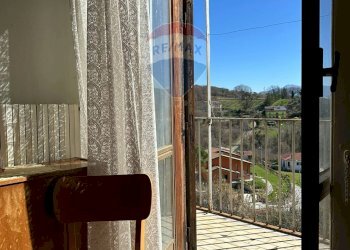 Balcone - Casa semi indipendente Via Isernia
 
snc, Colli a Volturno - foto 70