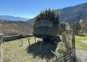Vista delle montagne - Casa semi indipendente Via Isernia
 
snc, Colli a Volturno - foto 106