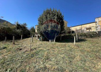 Giardino - Casa semi indipendente Via Isernia
 
snc, Colli a Volturno - foto 115