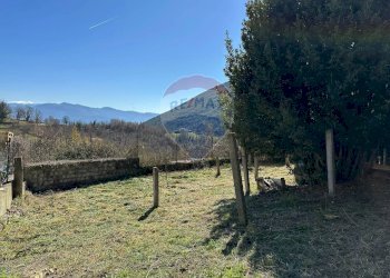 Vista delle montagne - Casa semi indipendente Via Isernia
 
snc, Colli a Volturno - foto 117