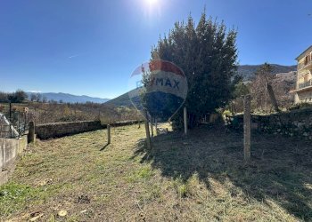 Vista delle montagne - Casa semi indipendente Via Isernia
 
snc, Colli a Volturno - foto 120
