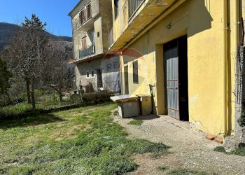 Giardino - Casa semi indipendente Via Isernia
 
snc, Colli a Volturno - foto 125
