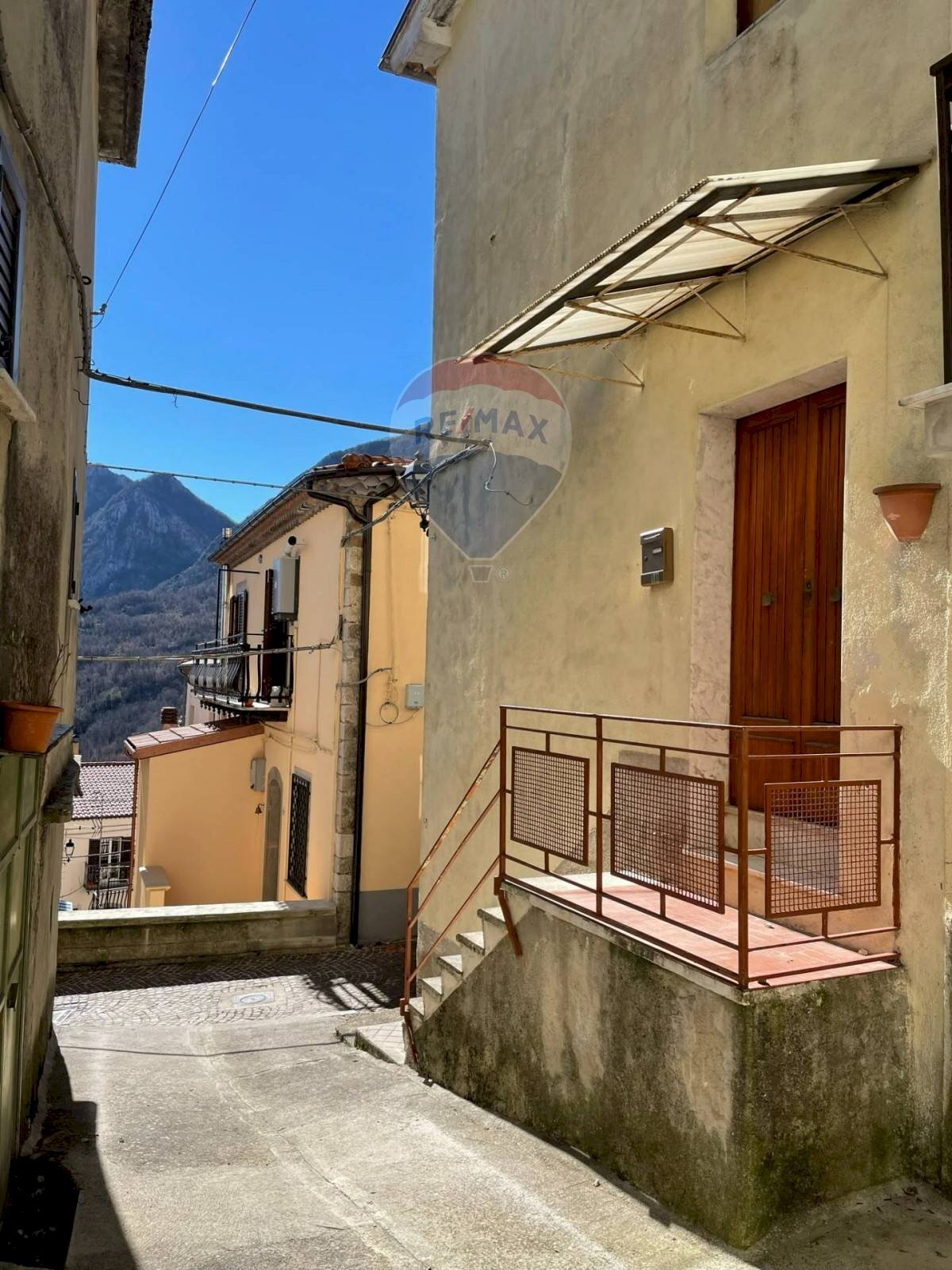 Casa all\'aperto - Casa indipendente Mazzini
 
47, Pizzone - foto 1