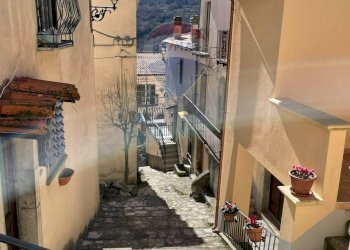 Terrazza - Casa indipendente Mazzini
 
47, Pizzone - foto 7