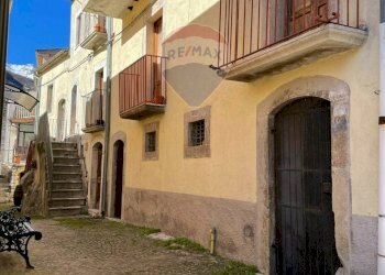 Edificio all\'aperto - Casa indipendente Mazzini
 
47, Pizzone - foto 11