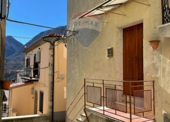 Casa all\'aperto - Casa indipendente Mazzini
 
47, Pizzone - foto 13