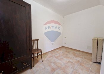 Stanza vuota - Quadrilocale Via Salita San Rocco
 
4, Barrea - foto 10