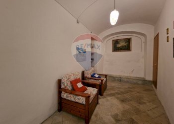 Hall / corridoio - Quadrilocale Via Salita San Rocco
 
4, Barrea - foto 14