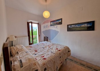 Camera / camera da letto - Quadrilocale Via Salita San Rocco
 
4, Barrea - foto 25