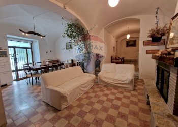 Sala da pranzo - Quadrilocale Via Salita San Rocco
 
4, Barrea - foto 53