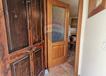 Hall / corridoio - Quadrilocale Via Castello
 
22, Villetta Barrea - foto 19