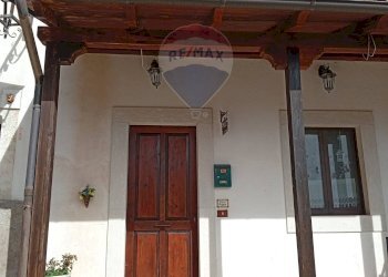 Casa all\'aperto - Quadrilocale Via Castello
 
22, Villetta Barrea - foto 21