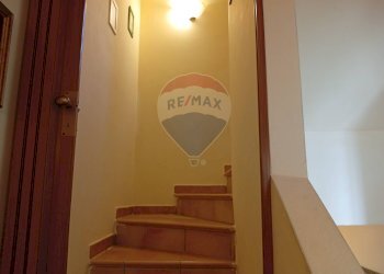 Scale - Quadrilocale Via Castello
 
22, Villetta Barrea - foto 32