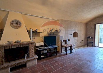 Soggiorno - Appartamento Via Crocetta S.Antonio
 
23, Palena - foto 1