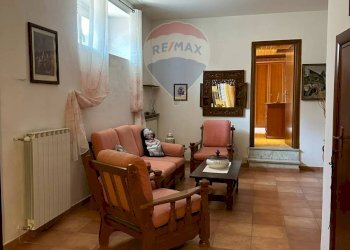 Soggiorno - Appartamento Via Ercole
 
13, Fornelli - foto 20