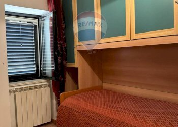 Camera / camera da letto - Appartamento Via Ercole
 
13, Fornelli - foto 34