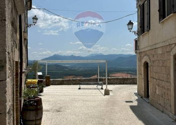 Edificio all\'aperto - Appartamento Via Ercole
 
13, Fornelli - foto 56