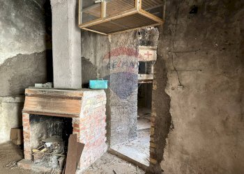 Dettagli - Casa indipendente Colle Macchia
 
13, Filignano - foto 6